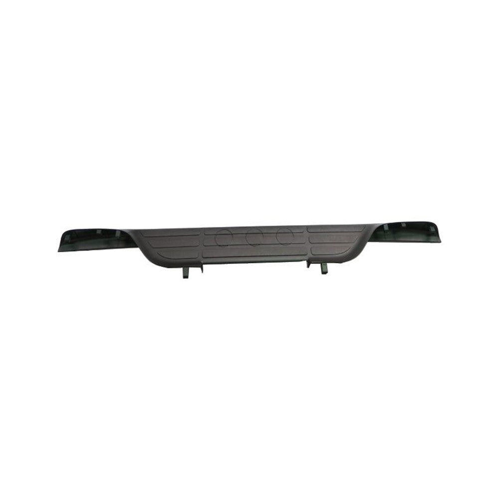 Rear Center Bumper Step Pad 1999-2007 Chevrolet Silverado 1500, Silverado 2500, Silverado 1500 Hd, Silverado 2500 Hd, Silverado 3500 & Gmc Sierra 1500