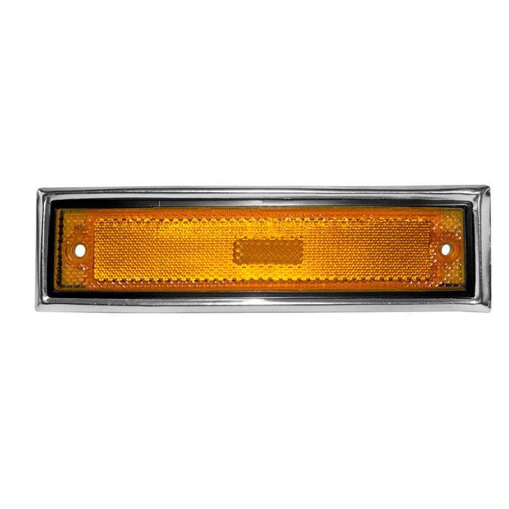 Front Right Passenger Side Front Side Marker Light Assembly 1981-1991 Chevrolet Blazer, C10, C10 Suburban, C20, C20 Suburban, C30, C60 & Gmc Jimmy