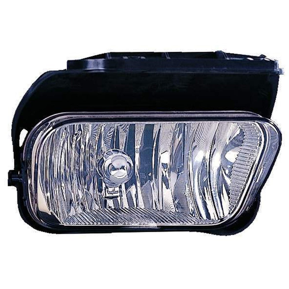 Front Right Passenger Side Fog Light Assembly 2003-2006 Chevrolet Avalanche, Silverado 1500, Silverado 2500, Silverado 1500 Hd, Silverado 2500 Hd