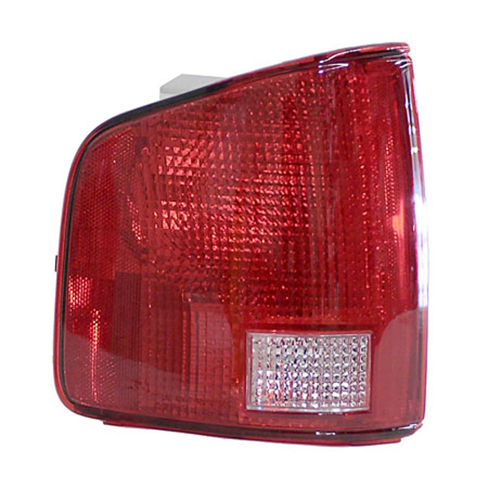 Rear Left Driver Side Tail Light Lens And Housing 2002-2004 Chevrolet S10 & Gmc Sonoma