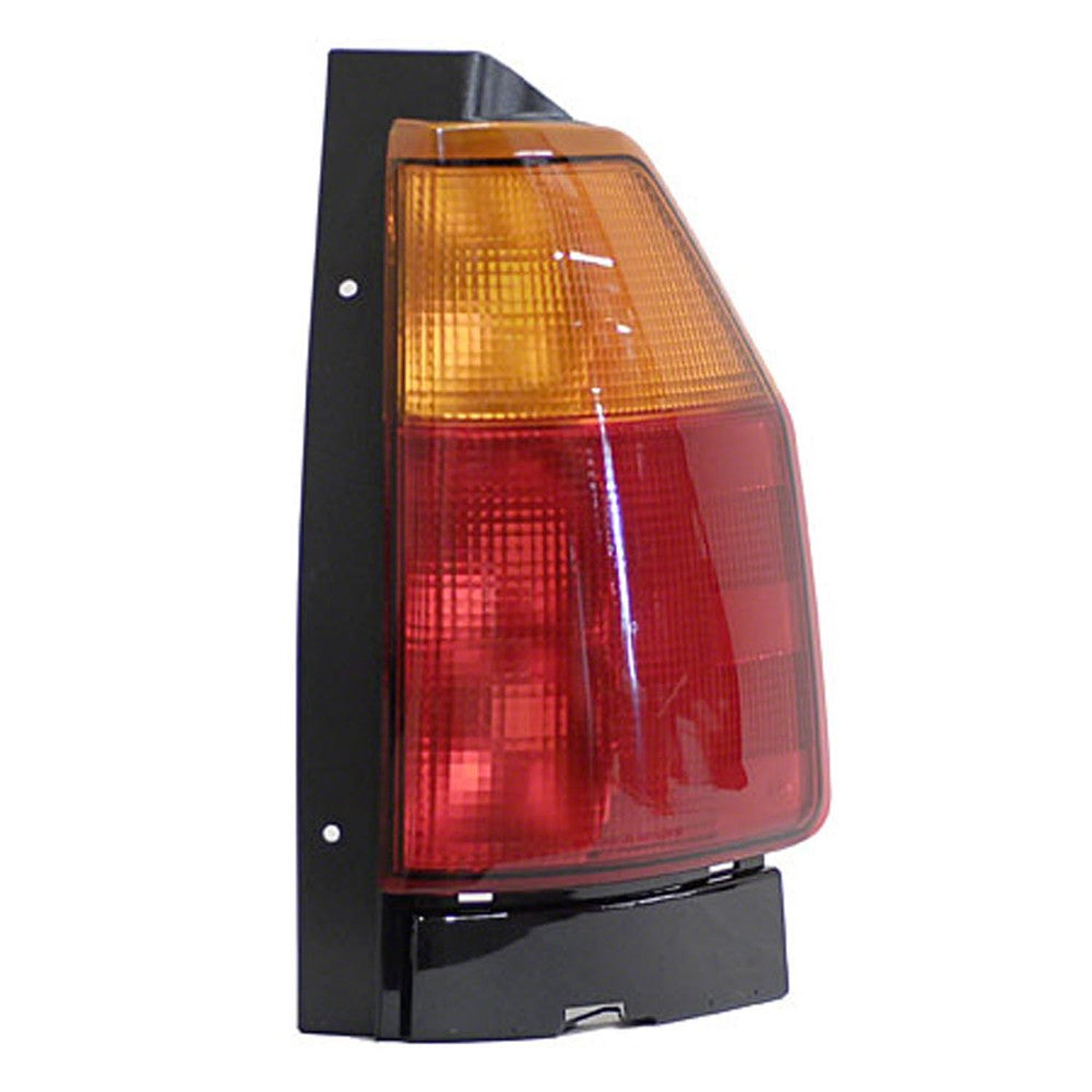 Rear Right Passenger Side Tail Light Assembly 2002-2009 Gmc Envoy