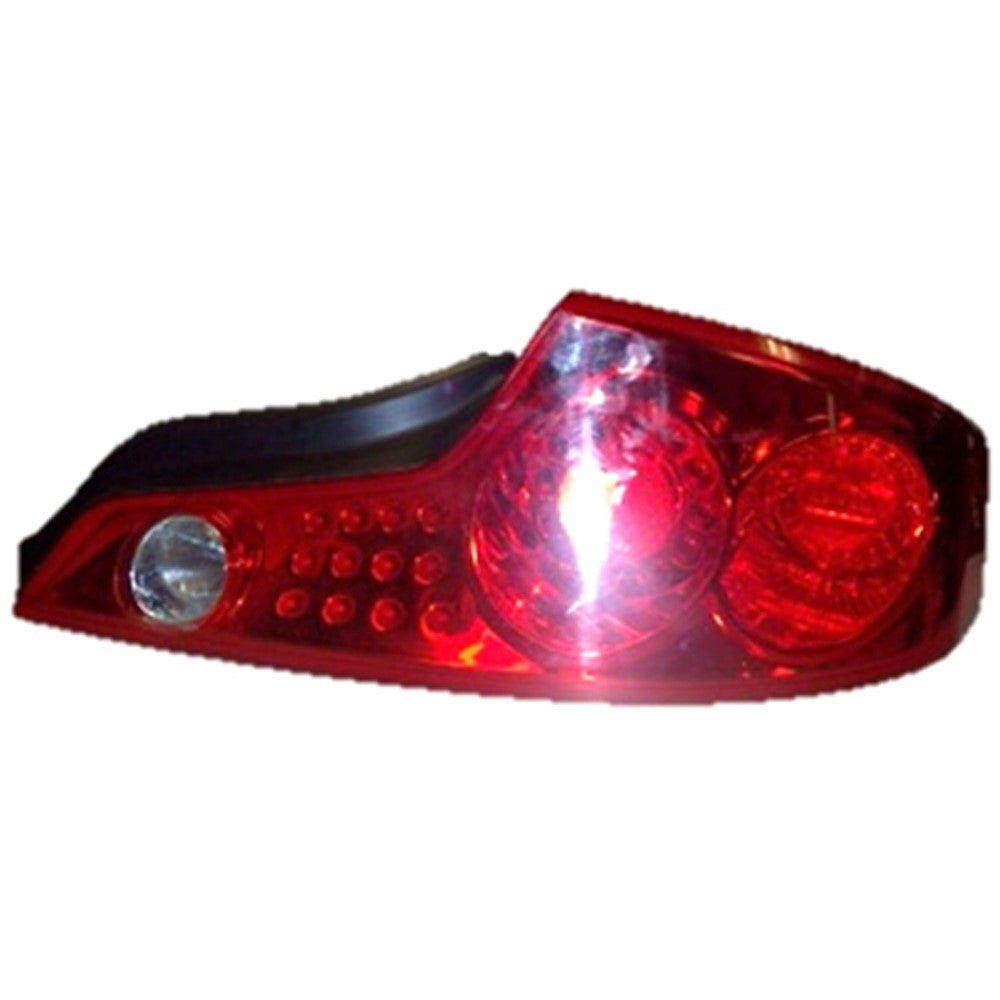 Rear Right Passenger Side Tail Light Assembly 2003-2005 Infiniti G35