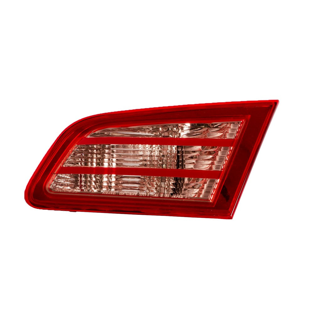 Rear Right Passenger Side Inner Tail Light Lens And Housing 2003-2004 Infiniti G35