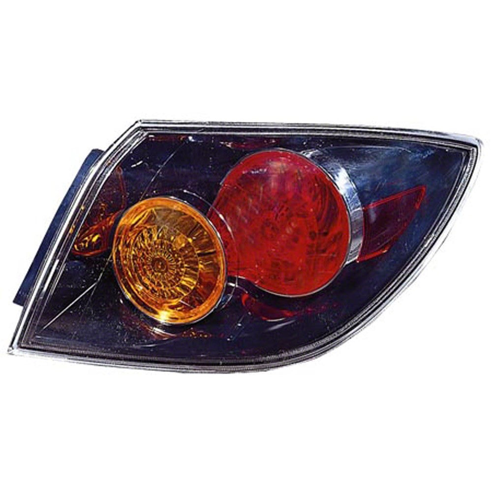 Rear Right Passenger Side Outer Bulb Type Tail Light Lens And Housing 2004-2006 Mazda 3