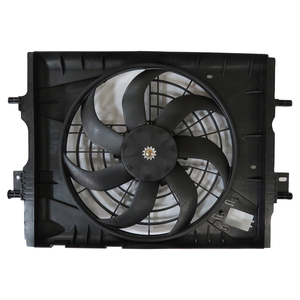 Radiator And Condenser Fan Assembly With One Big Fan 2018-2022 Nissan Kicks, Versa