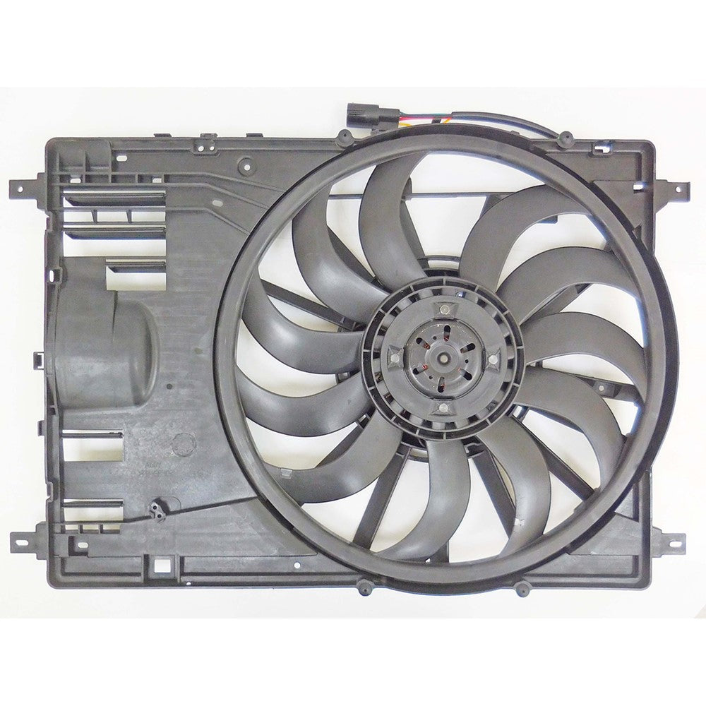 Radiator And Condenser Fan Assembly With One Big Fan 2020 Land Rover Range Rover Evoque