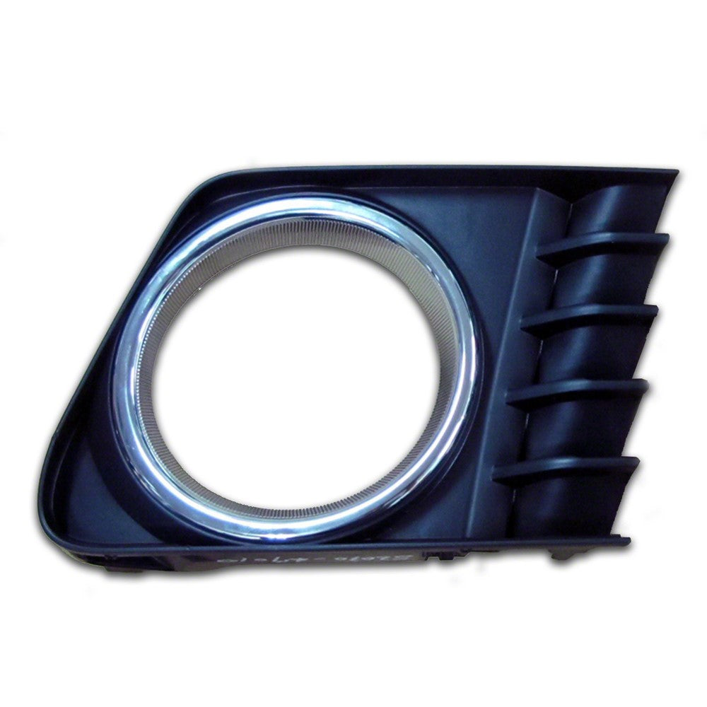 Front Right Passenger Side Fog Light Bezel 2012-2014 Toyota Prius V