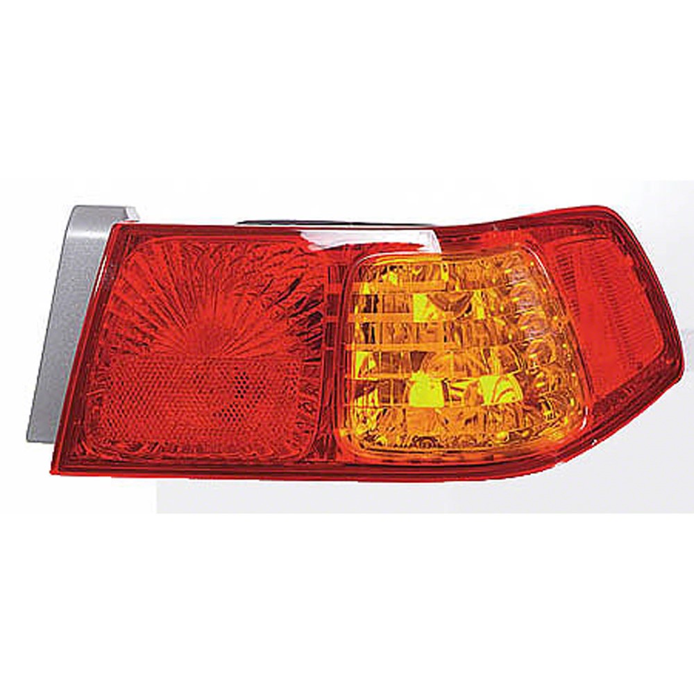 Rear Right Passenger Side Tail Light Assembly 2000-2001 Toyota Camry