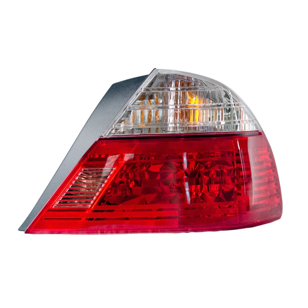 Rear Right Passenger Side Tail Light Assembly 2003-2004 Toyota Avalon