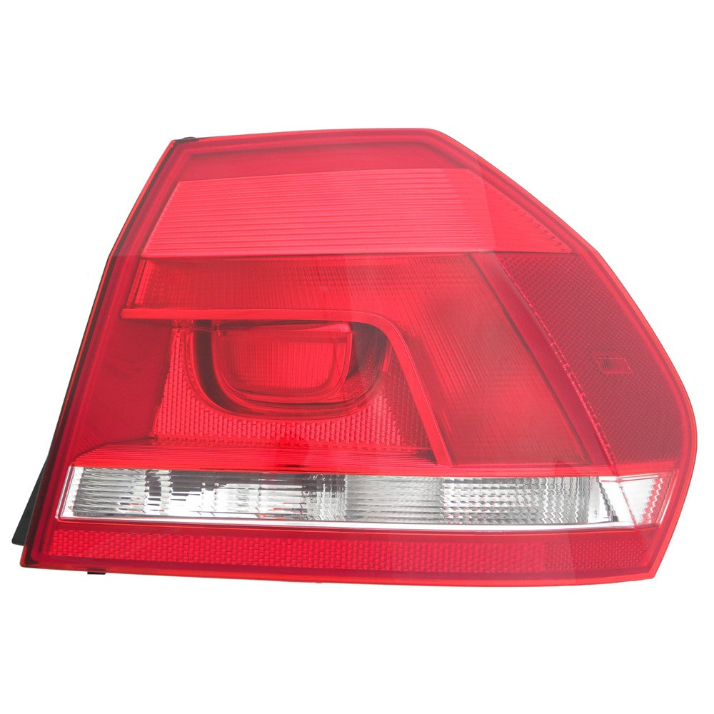 Rear Right Passenger Side Outer Tail Light Assembly 2012-2015 Volkswagen Passat