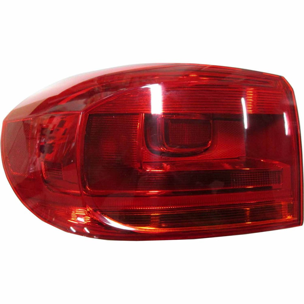 Rear Right Passenger Side Outer Tail Light Assembly 2012-2018 Volkswagen Tiguan, Tiguan Limited