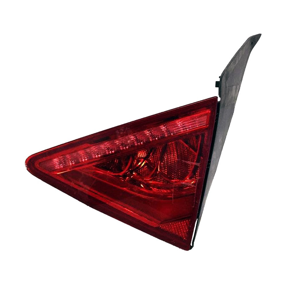 Rear Right Passenger Side Inner Tail Light Assembly 2012-2015 Audi A7 Quattro, S7