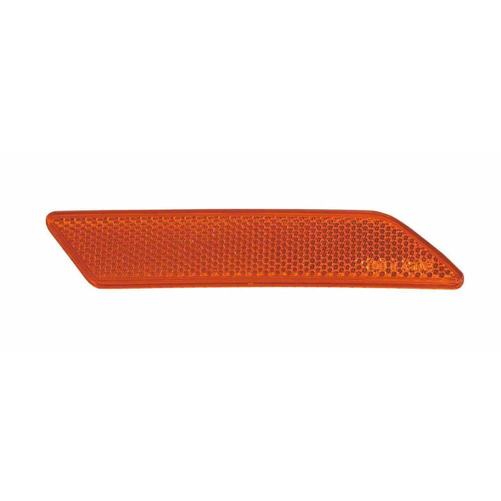 Front Right Front Passenger Side Bumper Reflector 2012-2015 Bmw 320i, 328i, 330i, 335i, 328i Xdrive, 335i Xdrive, 335is, 320i Xdrive, 328d