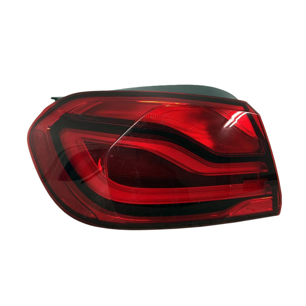 Rear Left Driver Side Outer Tail Light Assembly 2017-2020 Bmw 430i, 430i Gran Coupe, 440i, 440i Gran Coupe, M4