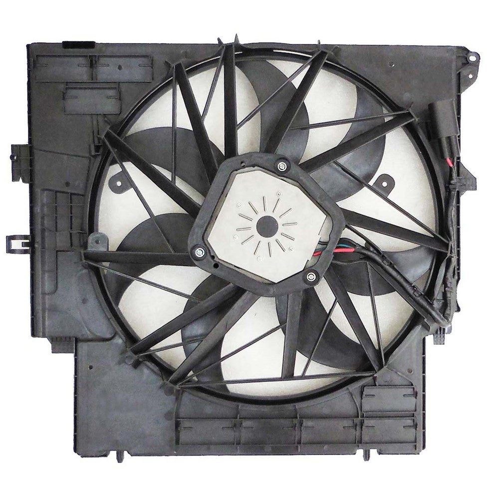 Radiator And Condenser Fan Assembly With One Big Fan 2013-2018 Bmw X3, X4