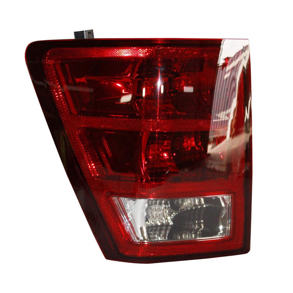 Rear Left Driver Side Tail Light Assembly 2005-2006 Jeep Grand Cherokee