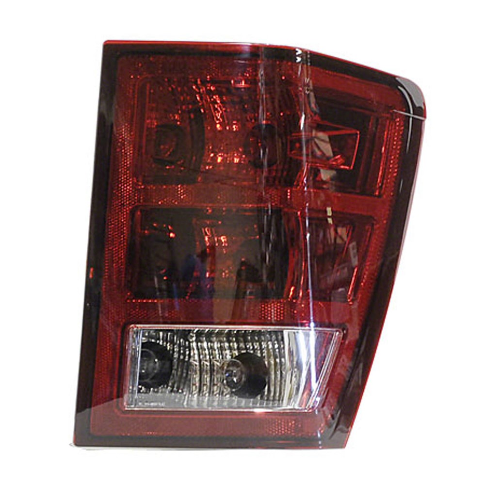 Rear Right Passenger Side Tail Light Lens And Housing 2005-2006 Jeep Grand Cherokee