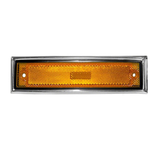 Front Right Passenger Side Front Side Marker Light Assembly 1981-1991 Chevrolet Blazer, C10, C10 Suburban, C20, C20 Suburban, C30, C60 & Gmc Jimmy