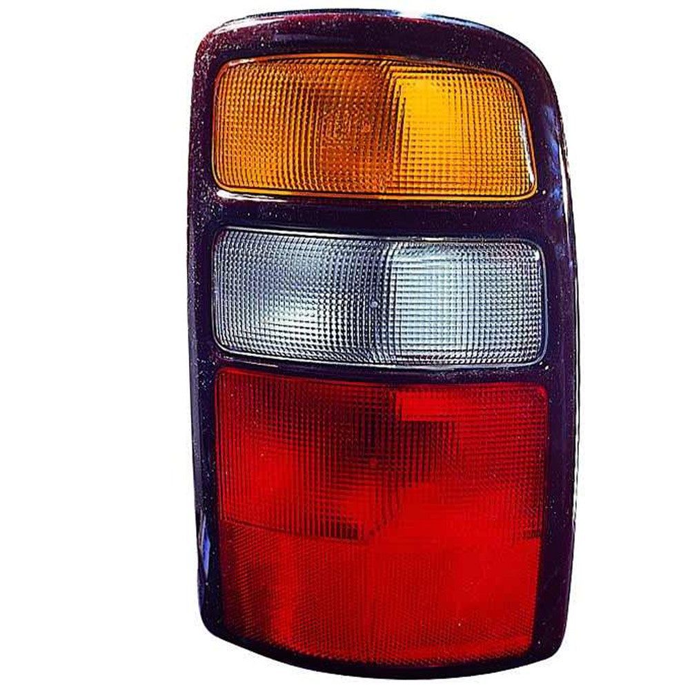 Rear Right Passenger Side Tail Light Assembly 2004-2006 Chevrolet Suburban 1500, Tahoe & Gmc Yukon