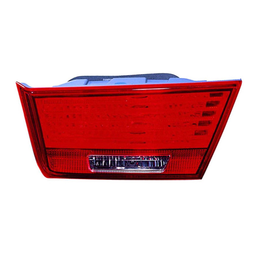 Rear Left Driver Side Inner Tail Light Assembly 2008-2010 Hyundai Sonata
