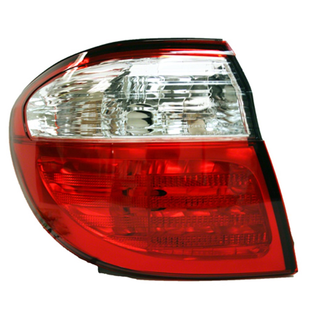 Rear Left Driver Side Outer Tail Light Lens And Housing 2000-2001 Infiniti I30