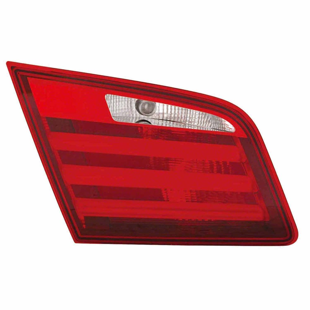 Rear Left Driver Side Inner Tail Light Lens And Housing 2011-2013 Bmw 528i, 528i Xdrive, 535i, 535i Gt, 535i Gt Xdrive, 535i Xdrive, 550i, 550i Gt