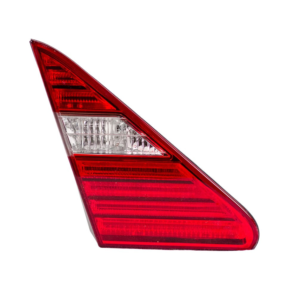 Rear Left Driver Side Inner Tail Light Lens And Housing 2004-2006 Lexus Ls430