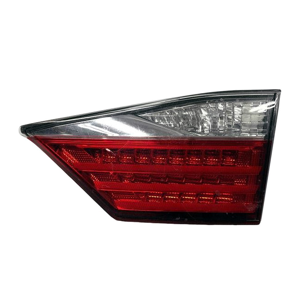 Rear Right Passenger Side Inner Tail Light Lens And Housing 2013-2015 Lexus Es300h, Es350