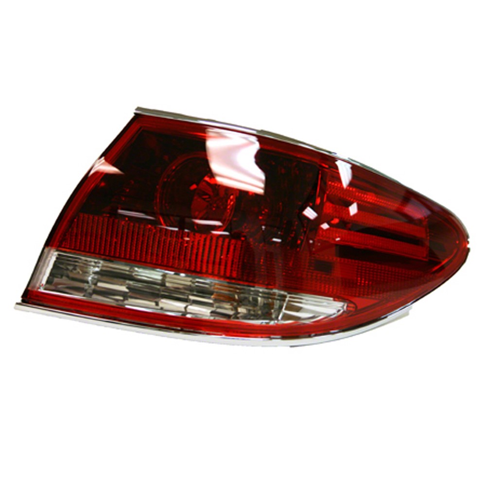 Rear Right Passenger Side Outer Tail Light Lens And Housing 2005-2006 Lexus Es330
