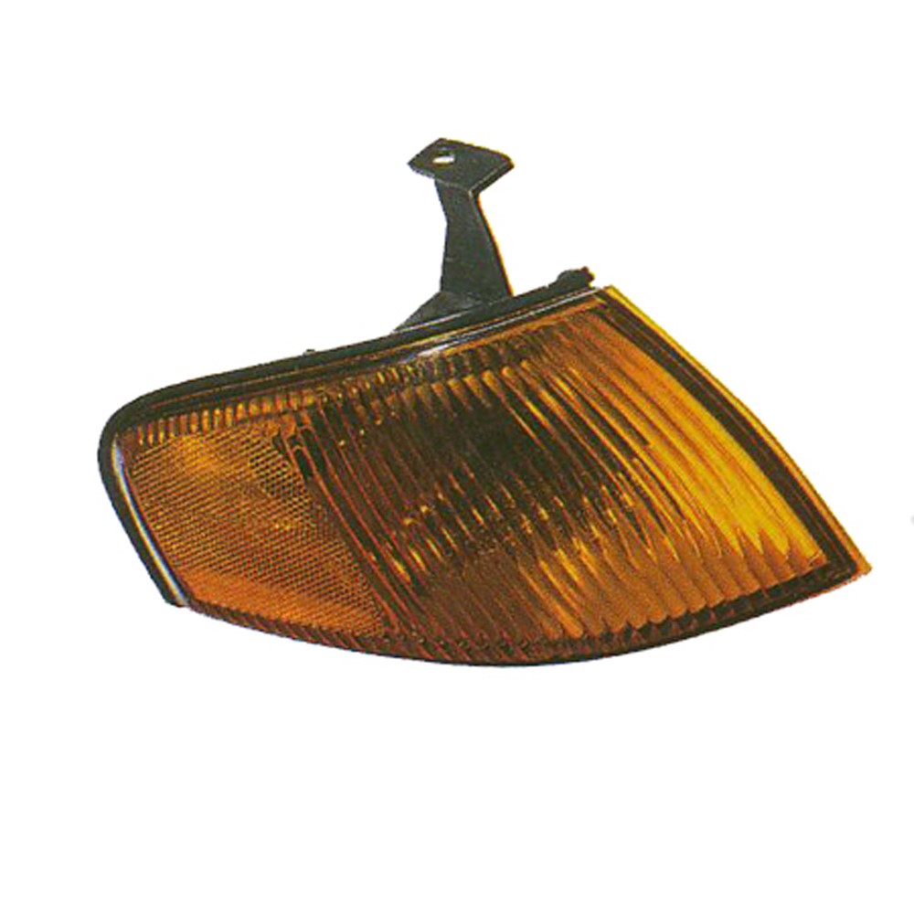 Left Driver Side Parking Light Assembly 1997-1998 Mazda Protege