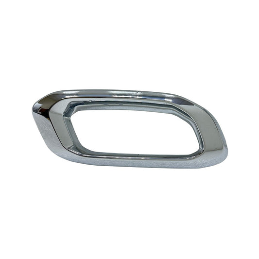 Right Passenger Side Bumper Cover Exhaust Pipe Hole Trim 2020-2023 Mercedes-Benz Glc300, Gle450, Gls450