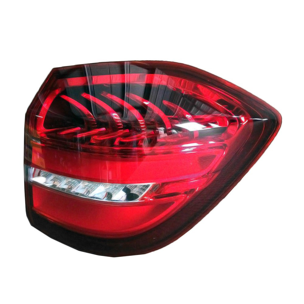 Rear Right Passenger Side Outer Tail Light Assembly 2017-2019 Mercedes-Benz Gls450, Gls550, Gls63 Amg