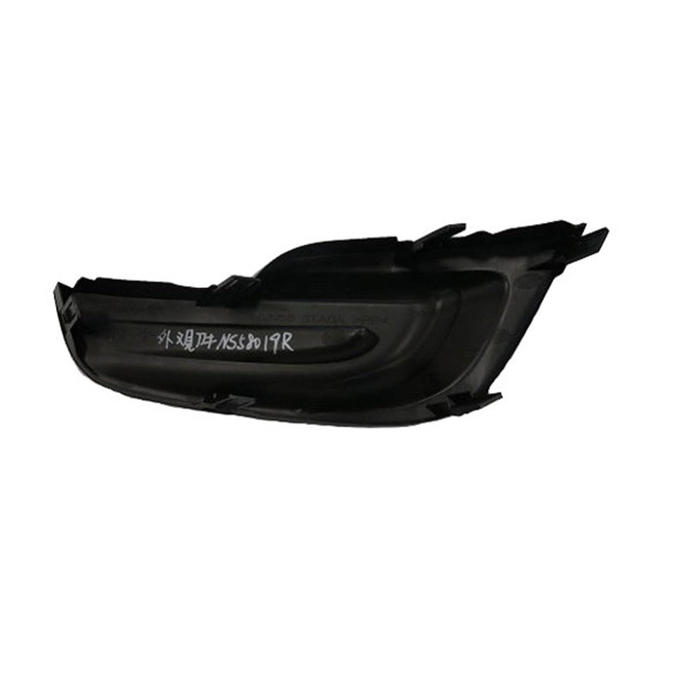 Front Right Passenger Side Fog Light Hole Cover 2013-2015 Nissan Altima