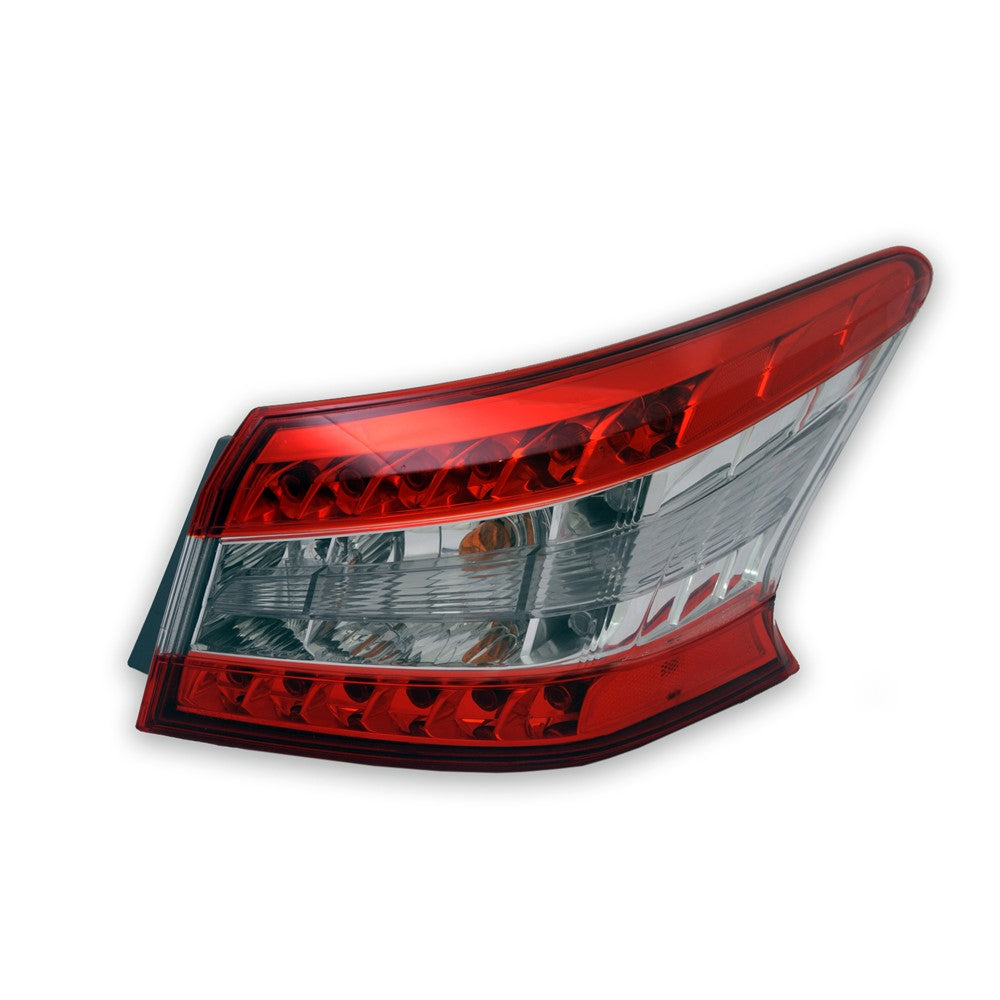 Rear Right Passenger Side Outer Tail Light Assembly 2013-2015 Nissan Sentra