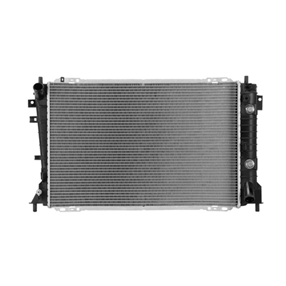 Radiator 1995-1997 Ford Crown Victoria & Lincoln Town Car & Mercury Grand Marquis