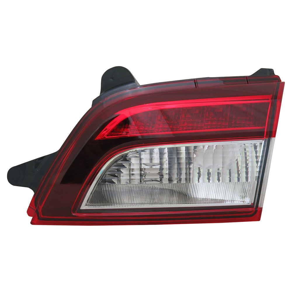 Rear Right Passenger Side Inner Tail Light Lens And Housing 2015-2019 Subaru Outback