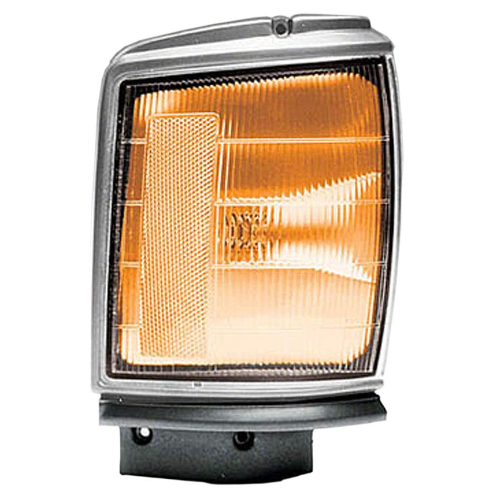 Right Passenger Side Parking Light Assembly 1987-1988 Toyota Pickup