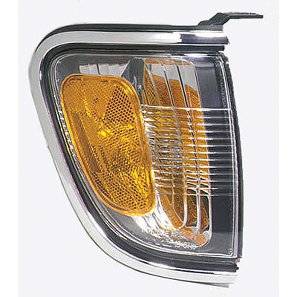 Right Passenger Side Parking Light Assembly 2001-2004 Toyota Tacoma