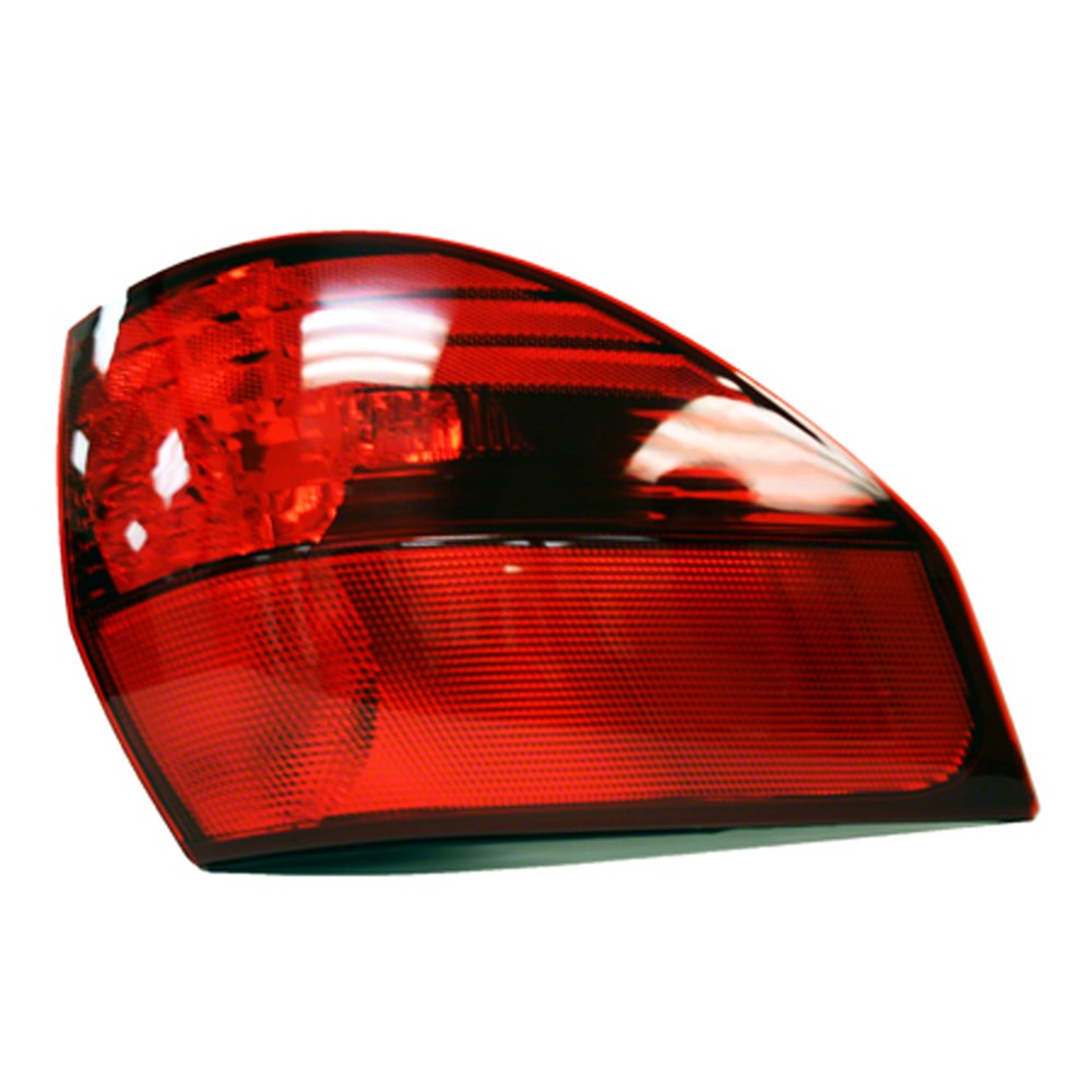 Rear Left Driver Side Outer Tail Light Assembly 2004-2005 Toyota Sienna