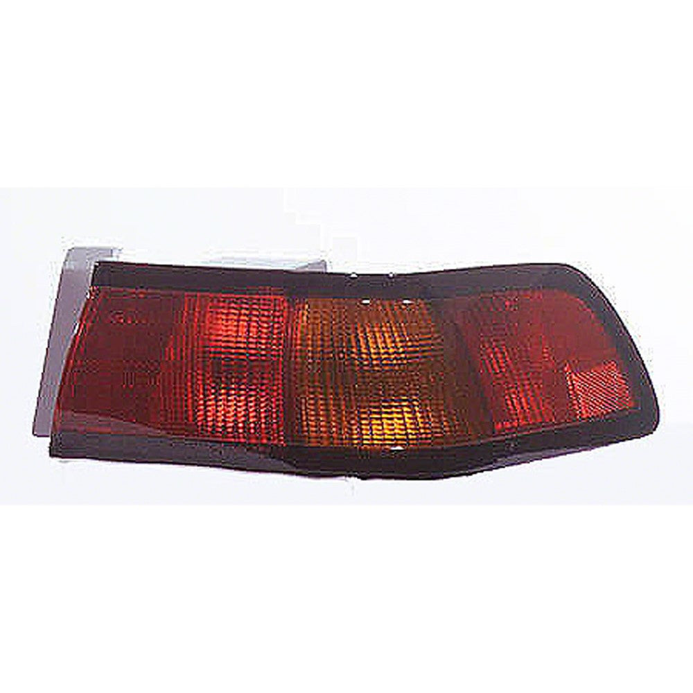 Rear Right Passenger Side Tail Light Assembly 1997-1999 Toyota Camry