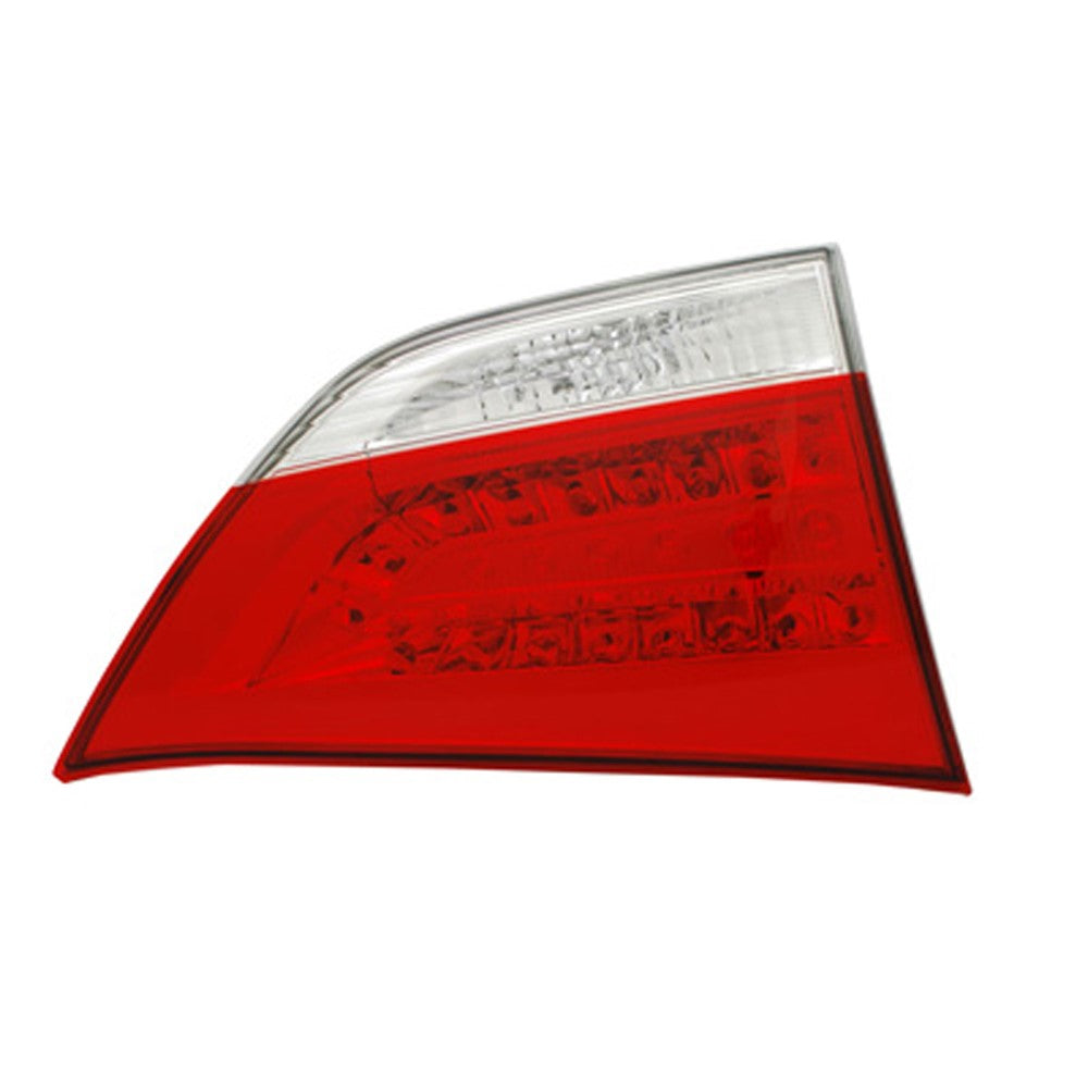 Rear Left Driver Side Inner Tail Light Assembly 2011 Toyota Sienna