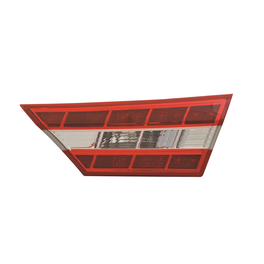 Rear Right Passenger Side Inner Tail Light Assembly 2013-2015 Toyota Avalon