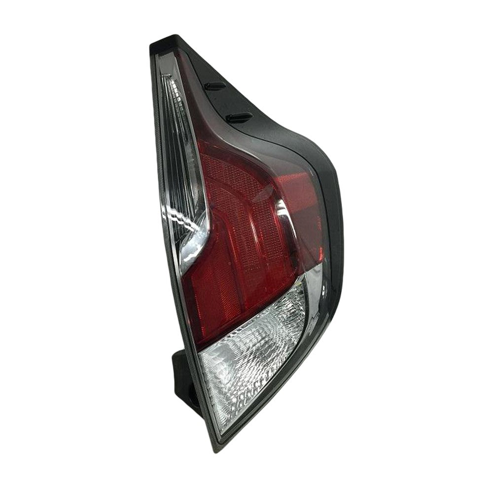 Rear Right Passenger Side Tail Light Assembly 2015-2017 Toyota Prius C