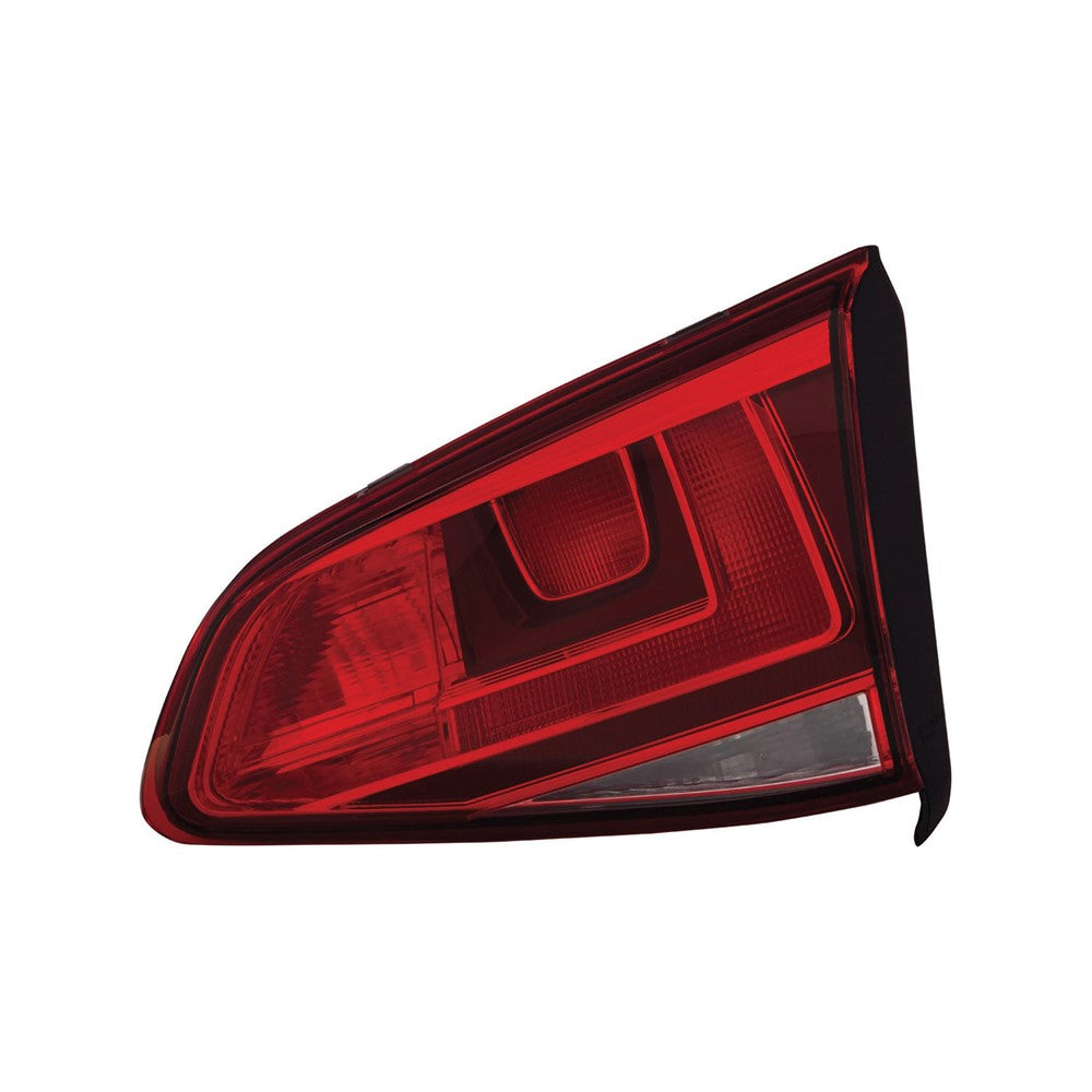 Rear Right Passenger Side Inner Tail Light Assembly 2015 Volkswagen Golf, Gti