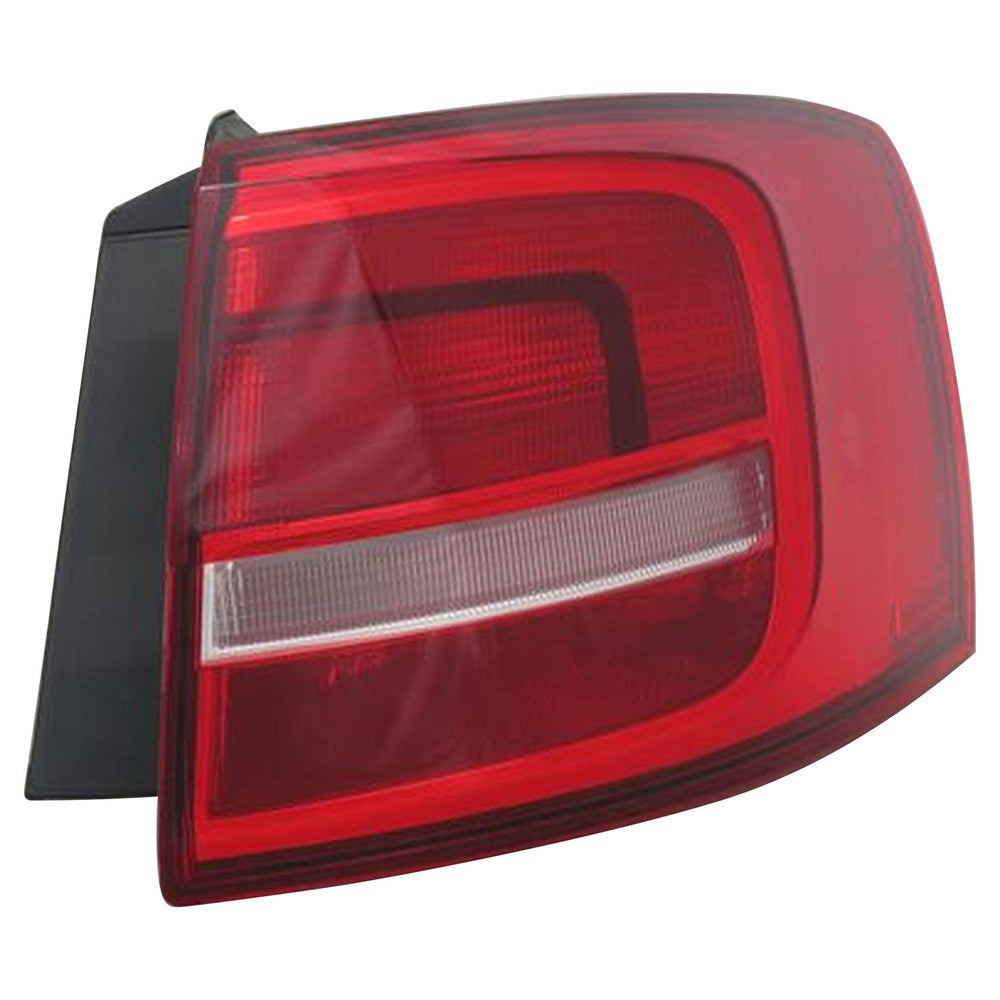 Rear Right Passenger Side Outer Tail Light Assembly 2015 Volkswagen Jetta